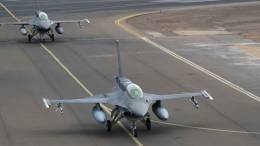 F-16D Block 50 de la Fuerza A�rea de Chile�en�Salitre 2026 (Foto: Alejandro Santander, enviado especial de defensa.com)