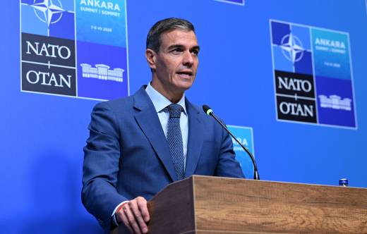 El presidente del Gobierno en rueda de prensa ante los medios de comunicaci�n al t�rmino de la Cumbre de la OTAN (Moncloa)