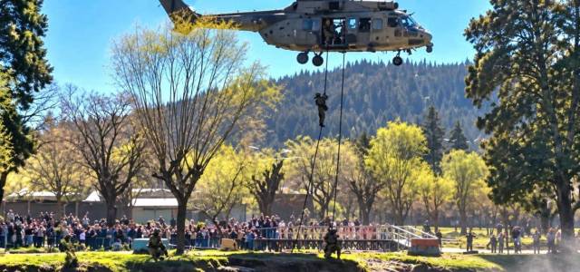 Helic�ptero AS532 Cougar xek Ej�rcito de Chile durante la demostraci�n de capacidades en Curanilahue (Foto: Las Noticias de Mellaco) 