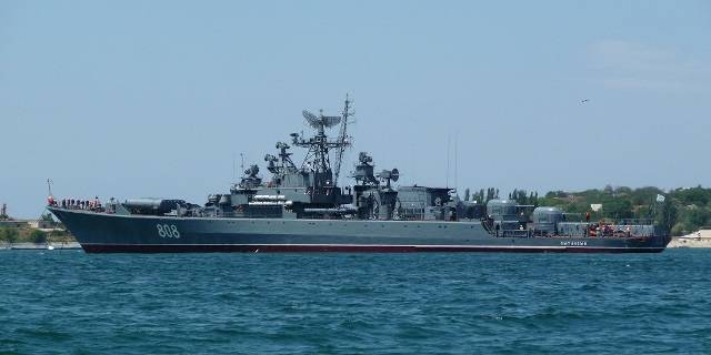 Tensión en el Mar Negro por la presencia de un destructor de ...