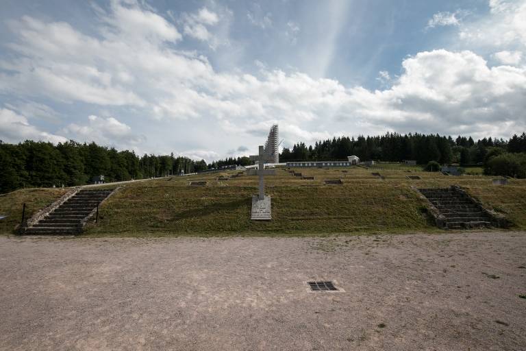Visitamos El Campo De Concentraci n Natzweiler Struthof Noticias visitamos-el-campo-de-concentraci-n-natzweiler-struthof-noticias