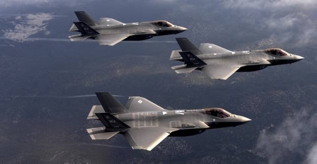 La Fuerza Aérea de Estados Unidos se prepara para recibir sus F-35  “agresores”-noticia defensa.com - Noticias Defensa defensa.com OTAN y Europa