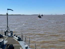 Maniobras Acrux 10 en los grandes cursos fluviales del Cono Sur en la Hidrovía-Paraná-Paraguay-Uruguay
