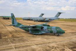 Aeronaves de la USAF en Brasil para el ejercicio conjunto EXCON Tapio
